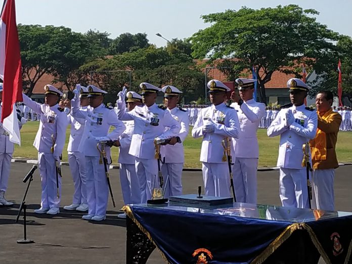 Wakasal Lantik Perwira Remaja Tni Al Lulusan Diktukpa Angkatan Ke