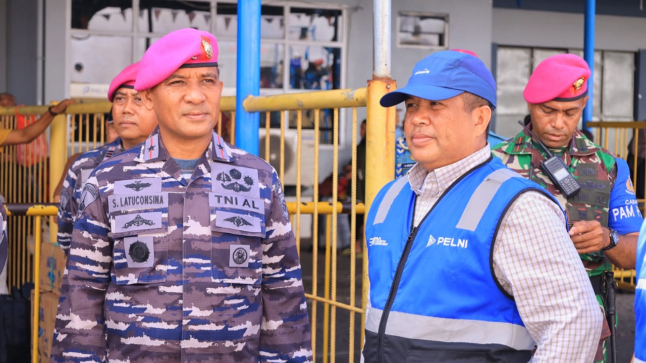 Tingkatkan Sinergitas Danlantamal IX Tinjau Pelabuhan Umum Dan