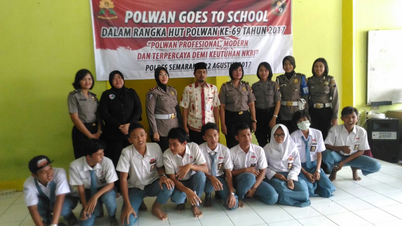 Polwan Polres Semarang Goes To School Metro Times News